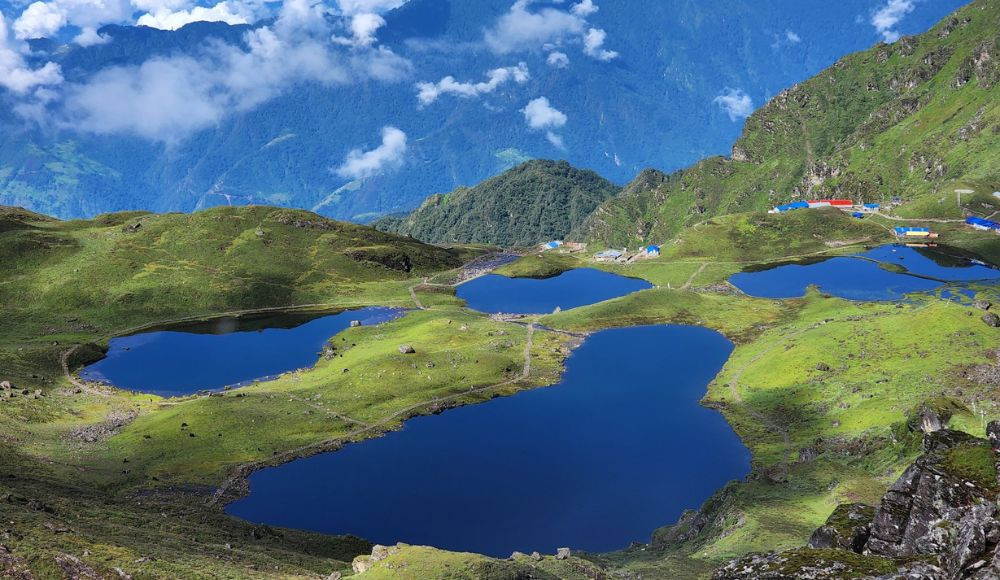 panch pokhari trek